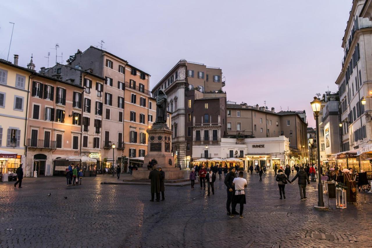 Vicolo Dell'Aquila - Residenze Romanae Exterior photo